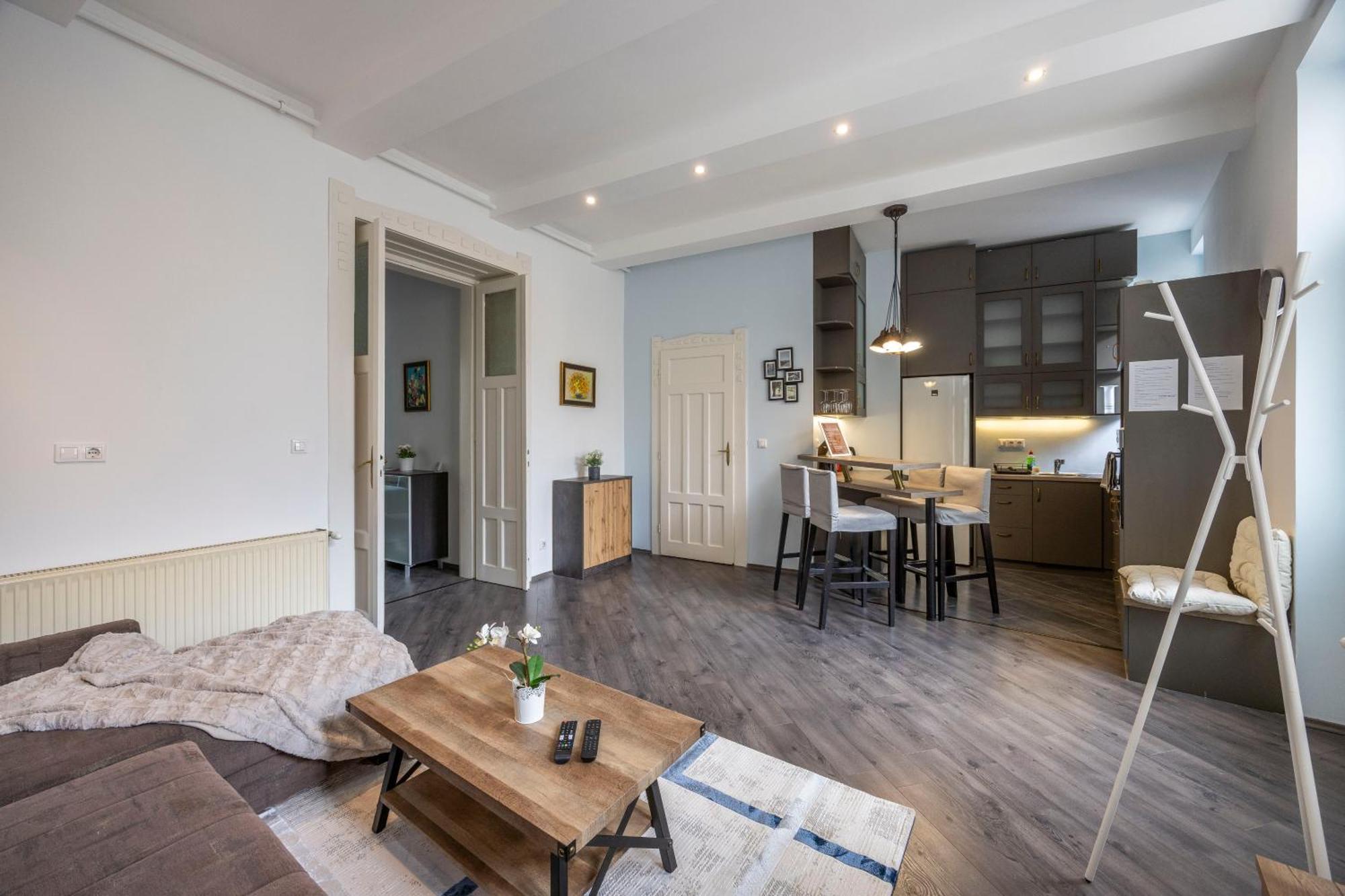 Explore Budapest From A Central Cozy Home & Sweet Retreat Eksteriør bilde